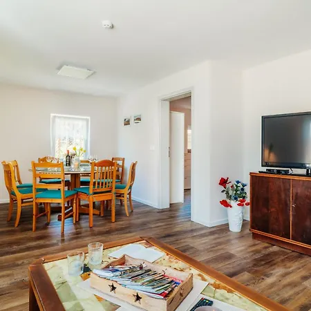 Waldnest Apartment Tanne